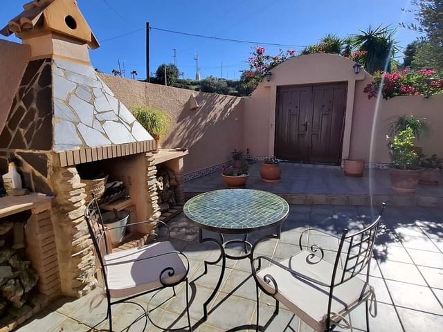 3 quarto Moradia para venda em Almeria cidade com piscina garagem - 390 000 € (Ref: 9441968)