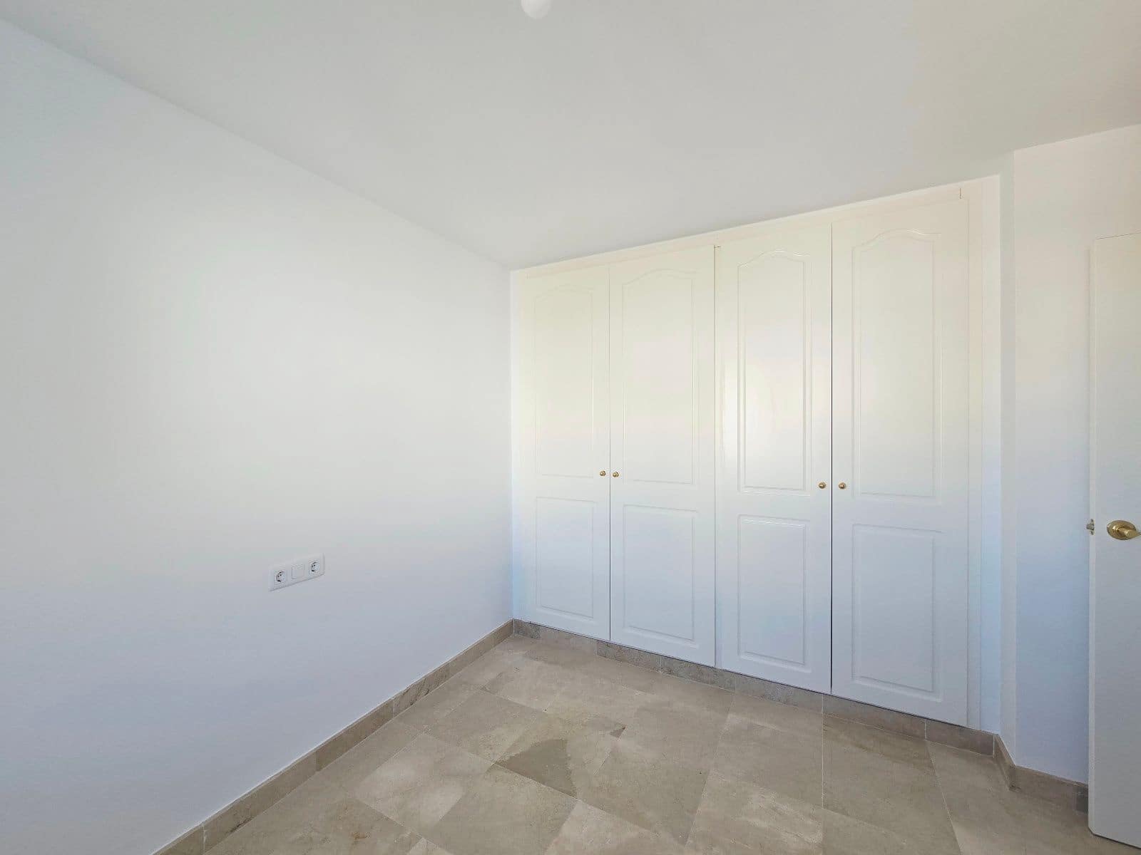 2 soverom Leilighet til salgs i Mojacar med svømmebasseng garasje - € 285 000 (Ref: 9444575)