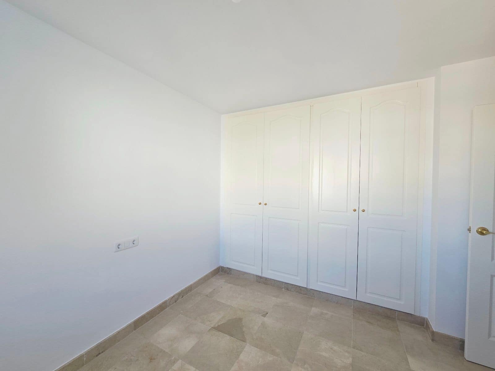 2 soverom Leilighet til salgs i Mojacar med svømmebasseng garasje - € 285 000 (Ref: 9444575)