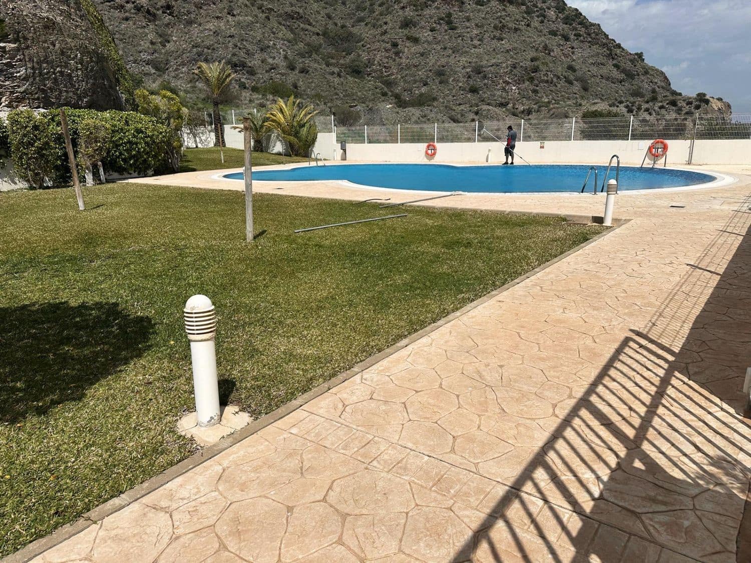 2 soverom Leilighet til salgs i Mojacar med svømmebasseng garasje - € 285 000 (Ref: 9444575)