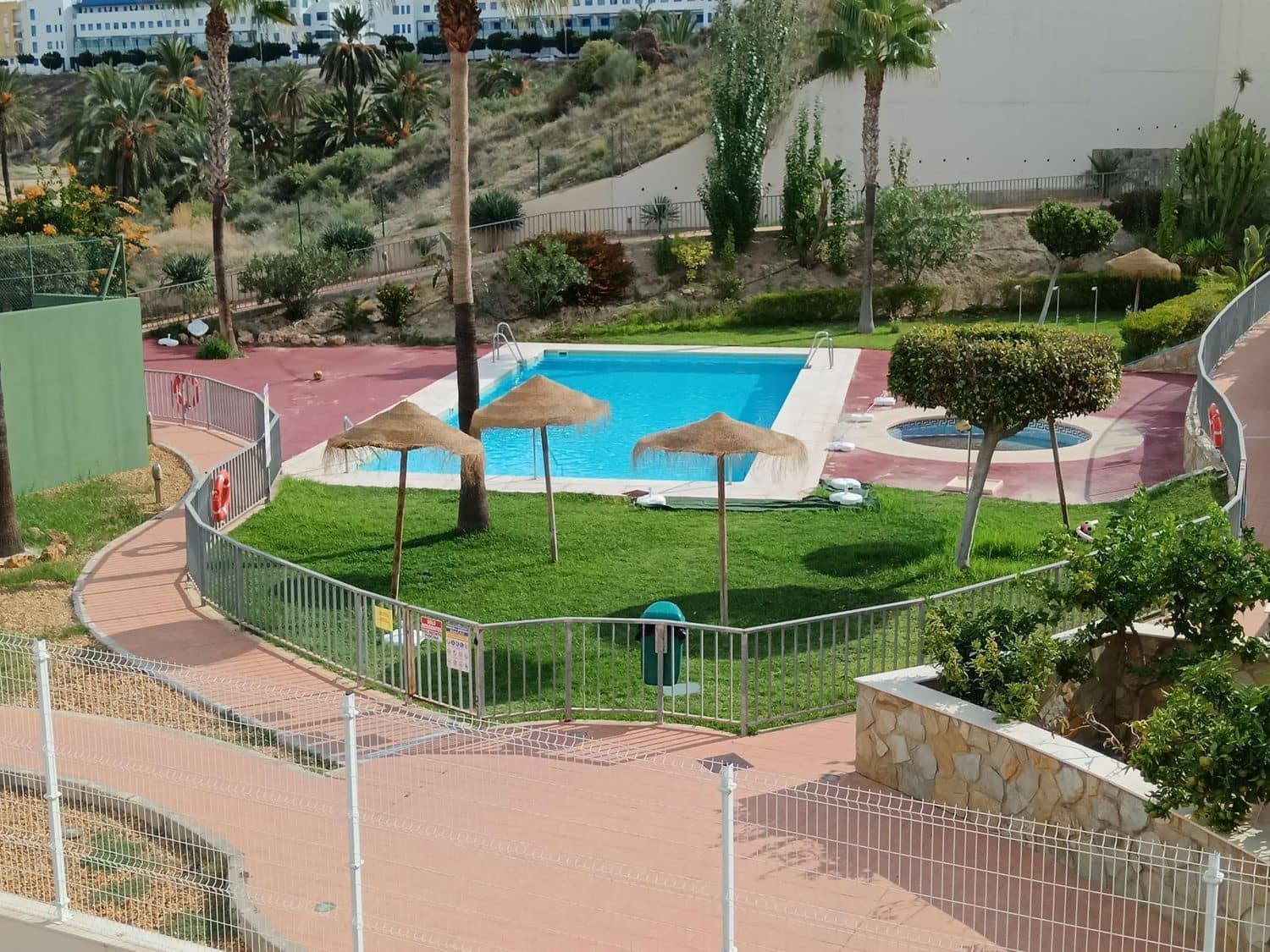 3 soveværelse Lejlighed til salg i Garrucha med swimmingpool garage - € 208.000 (Ref: 9447318)