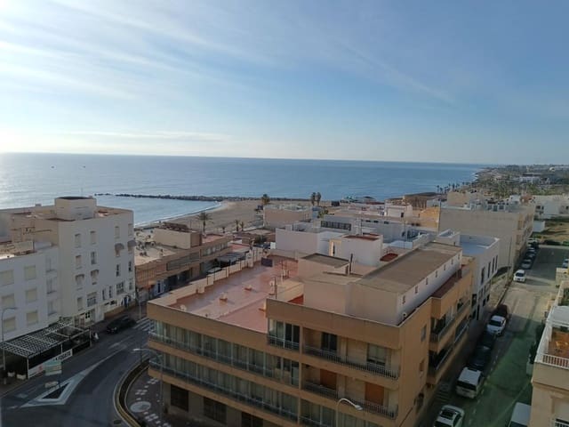 4 soveværelse Lejlighed til salg i Garrucha med garage - € 170.000 (Ref: 9447319)