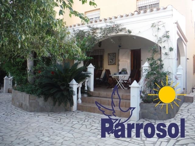 9 soveværelse Villa til salg i Las Marinas - Pueblo Laguna, Vera med garage - € 598.000 (Ref: 9450006)