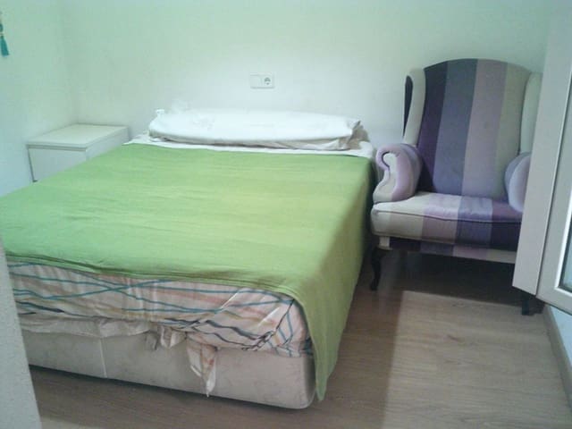 Piso de 2 habitaciones en Garrucha en venta con garaje - 129.000 € (Ref: 9450007)