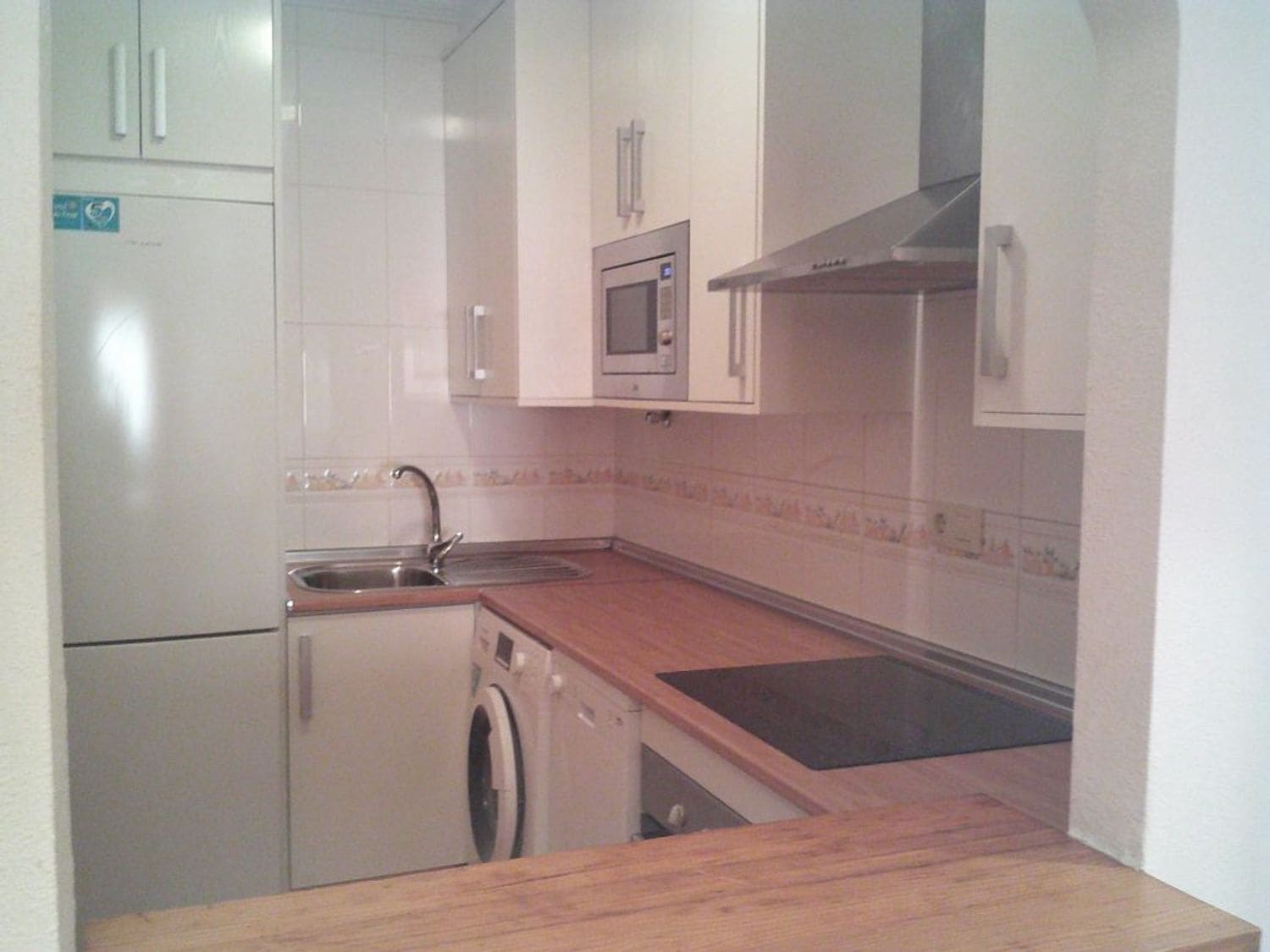 3 soveværelse Lejlighed til salg i Garrucha med garage - € 132.000 (Ref: 9450009)