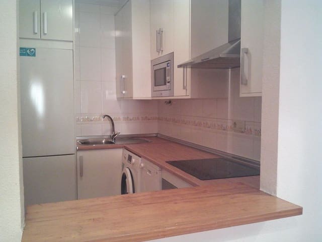 3 soveværelse Lejlighed til salg i Garrucha med garage - € 132.000 (Ref: 9450009)