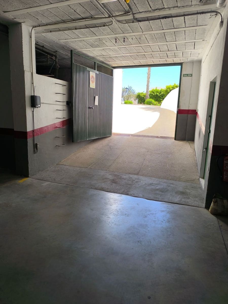 4 chambre Appartement à vendre à Garrucha avec garage - 299 000 € (Ref: 9451669)