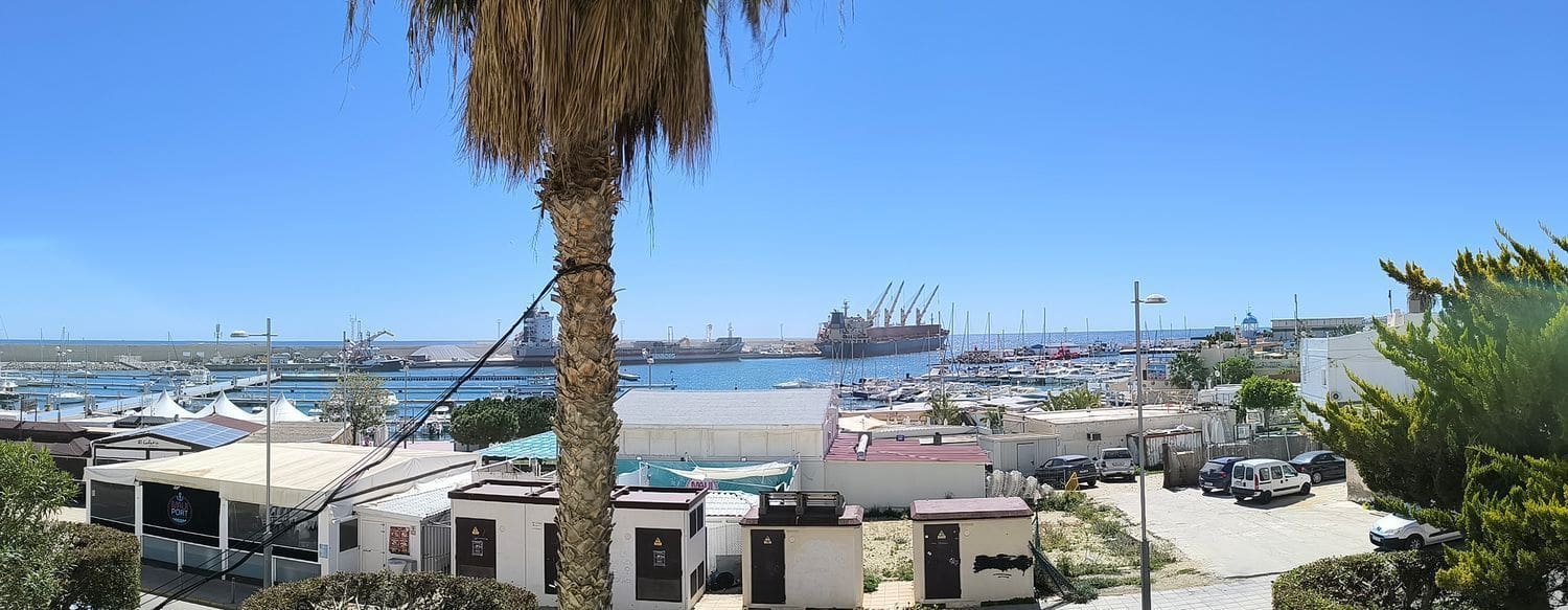 4 chambre Appartement à vendre à Garrucha avec garage - 299 000 € (Ref: 9451669)