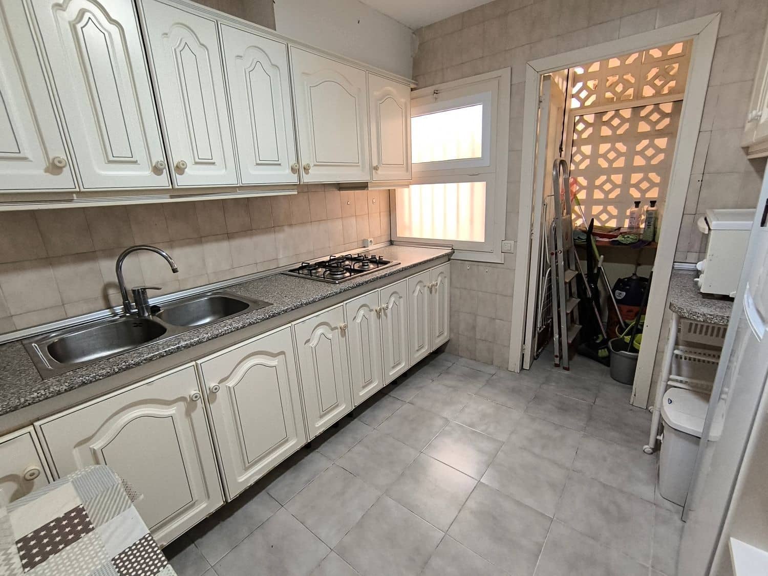 4 chambre Appartement à vendre à Garrucha avec garage - 299 000 € (Ref: 9451669)