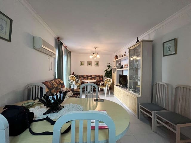2 bedroom Flat for sale in Garrucha with pool garage - € 120,000 (Ref: 9451671)