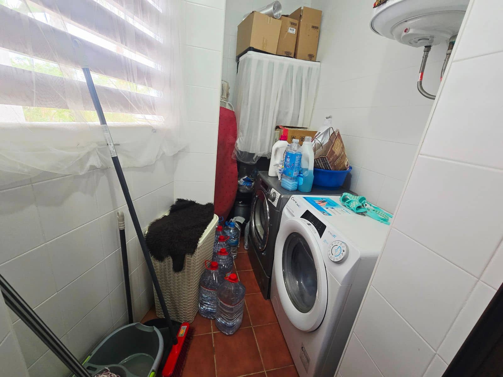 2 makuuhuone Asunto myytävänä paikassa Vera mukana uima-altaan 
autotalli - 185 000 € (Ref: 9455699)