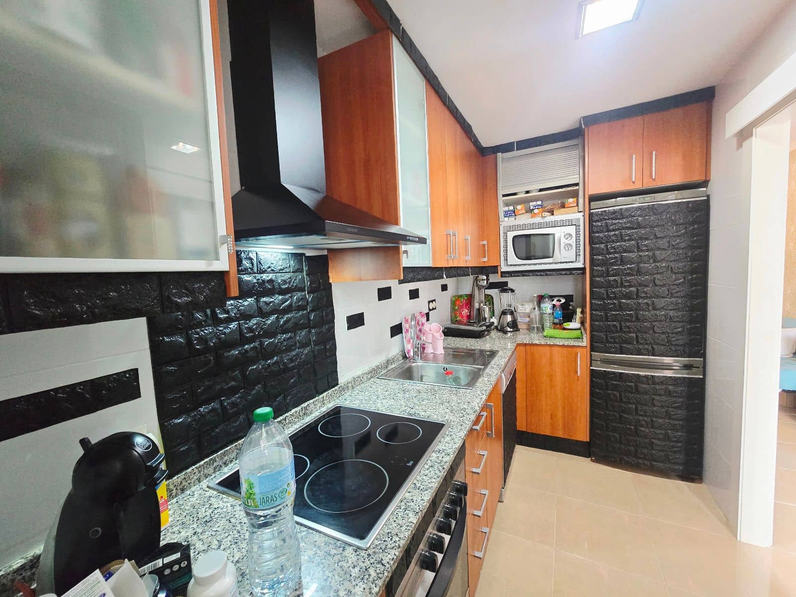 2 makuuhuone Asunto myytävänä paikassa Vera mukana uima-altaan 
autotalli - 185 000 € (Ref: 9455699)