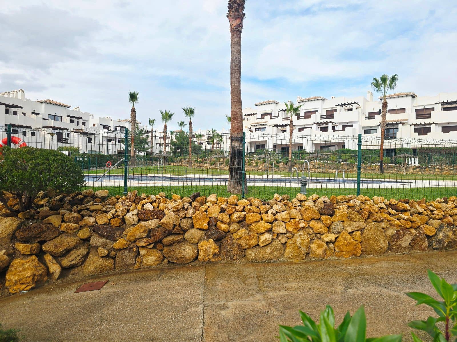 2 makuuhuone Asunto myytävänä paikassa Vera mukana uima-altaan 
autotalli - 185 000 € (Ref: 9455699)