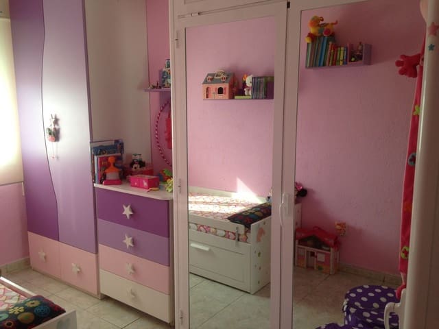 Casa de 3 habitaciones en Las Marinas - Pueblo Laguna, Vera en venta con piscina - 200.000 € (Ref: 9460747)