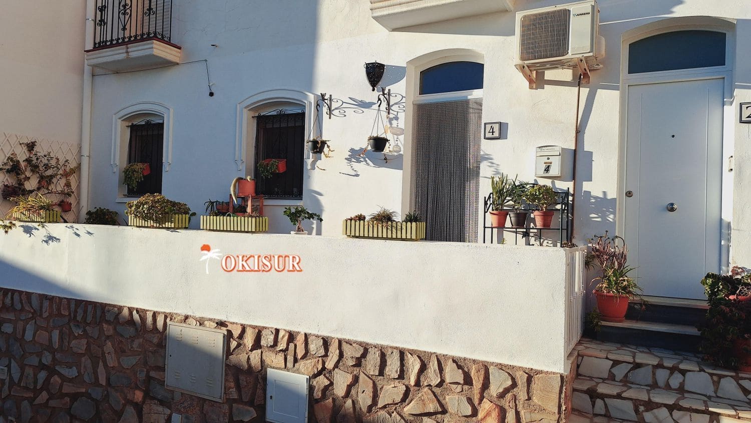 2 slaapkamer Villa te koop in Mojacar met garage - € 159.000 (Ref: 9469997)