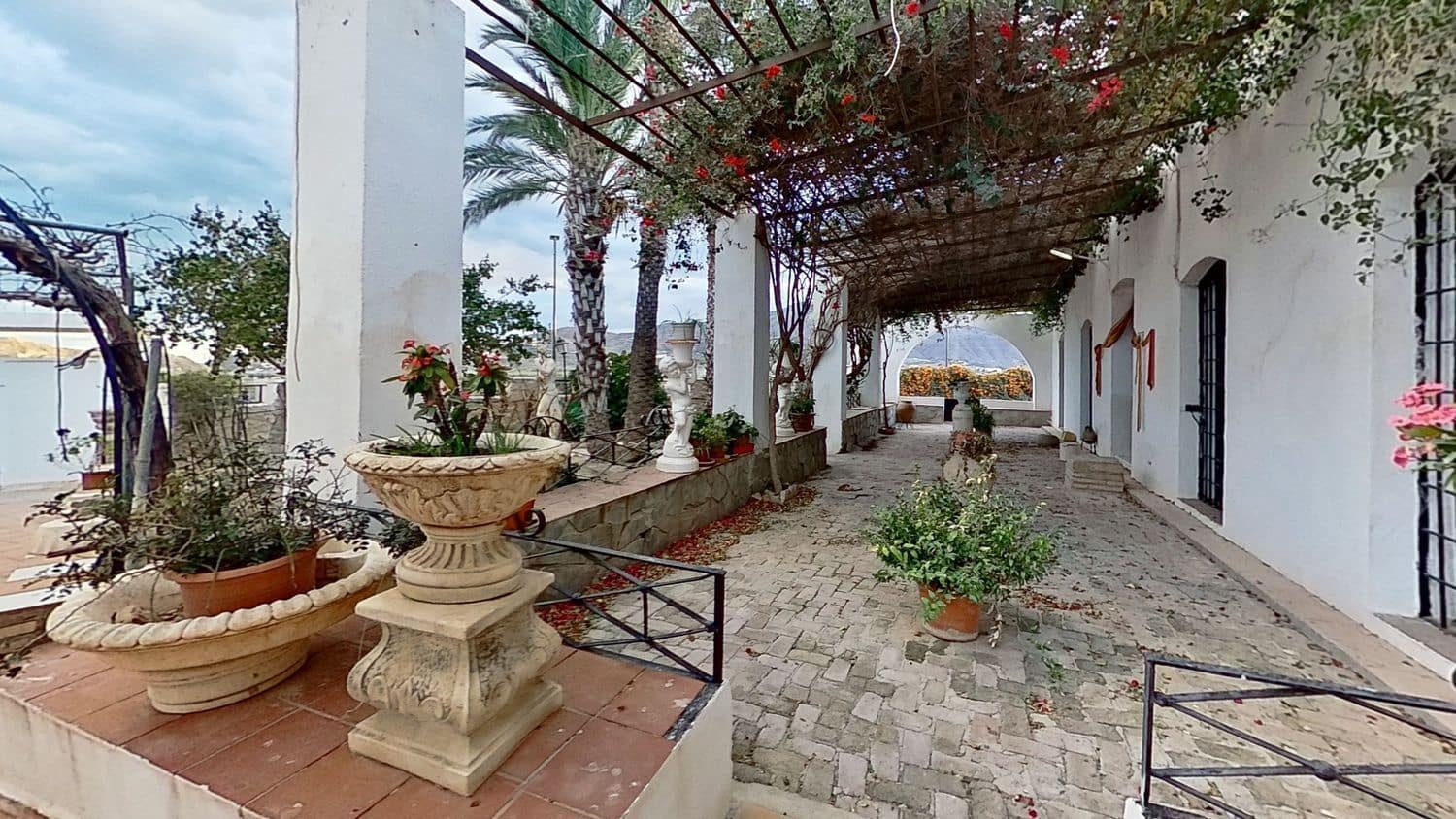 1 quarto Moradia para venda em Mojacar com piscina - 950 000 € (Ref: 9470058)