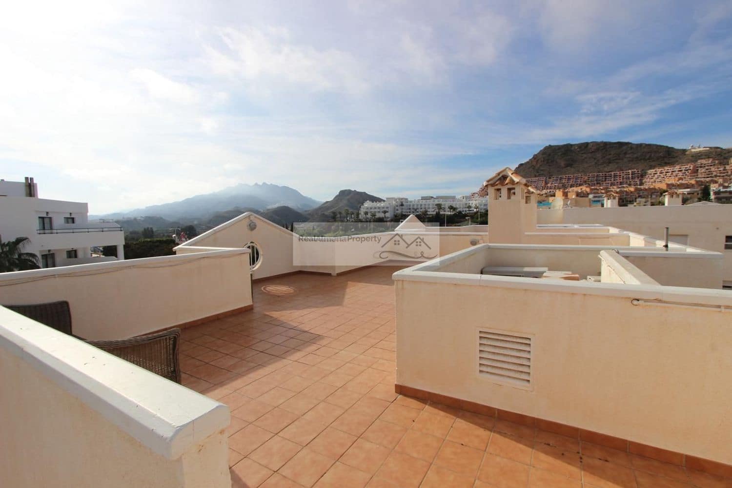 3 bedroom Flat for sale in Mojacar with pool garage - € 162,000 (Ref: 9471526)