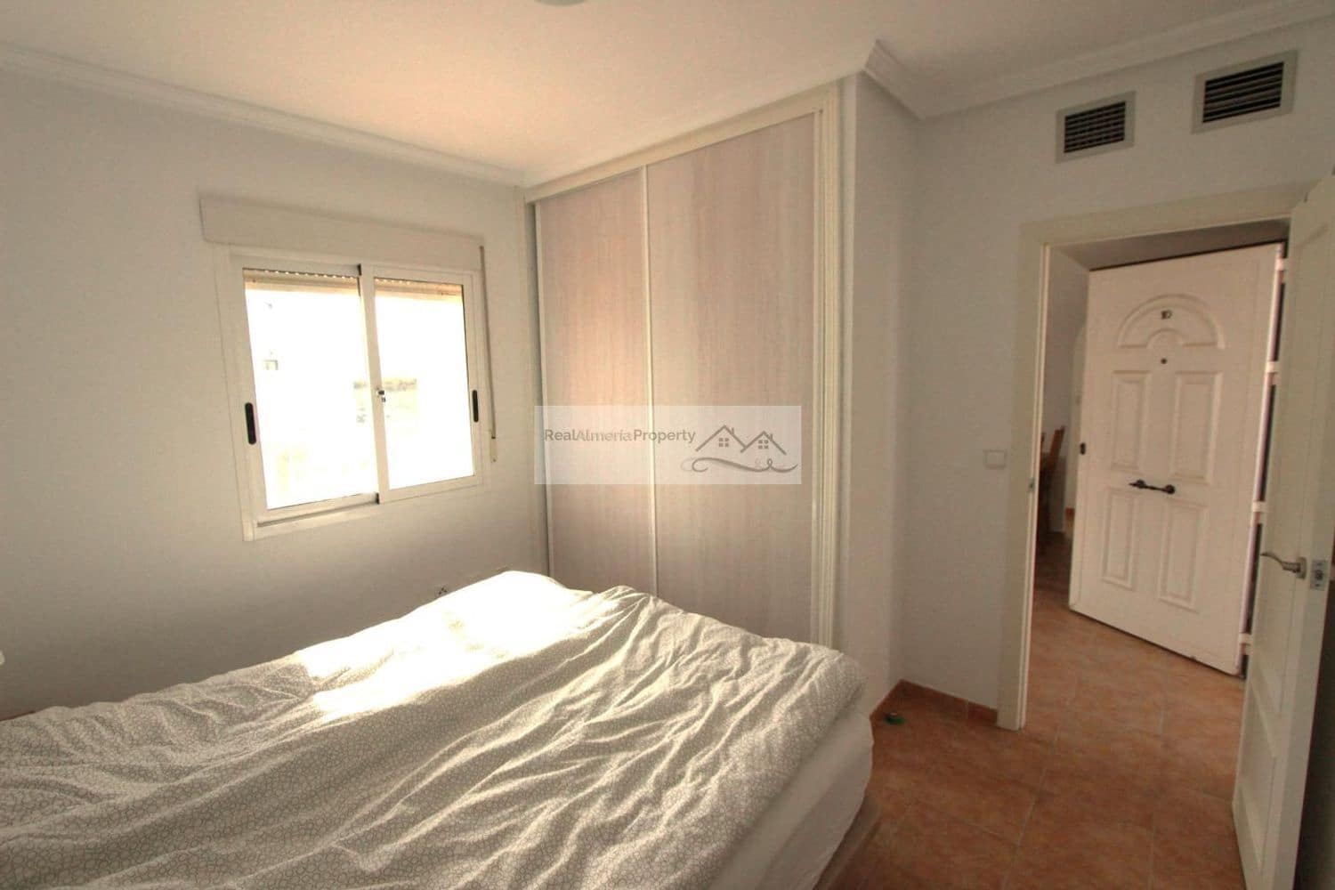 3 bedroom Flat for sale in Mojacar with pool garage - € 162,000 (Ref: 9471526)