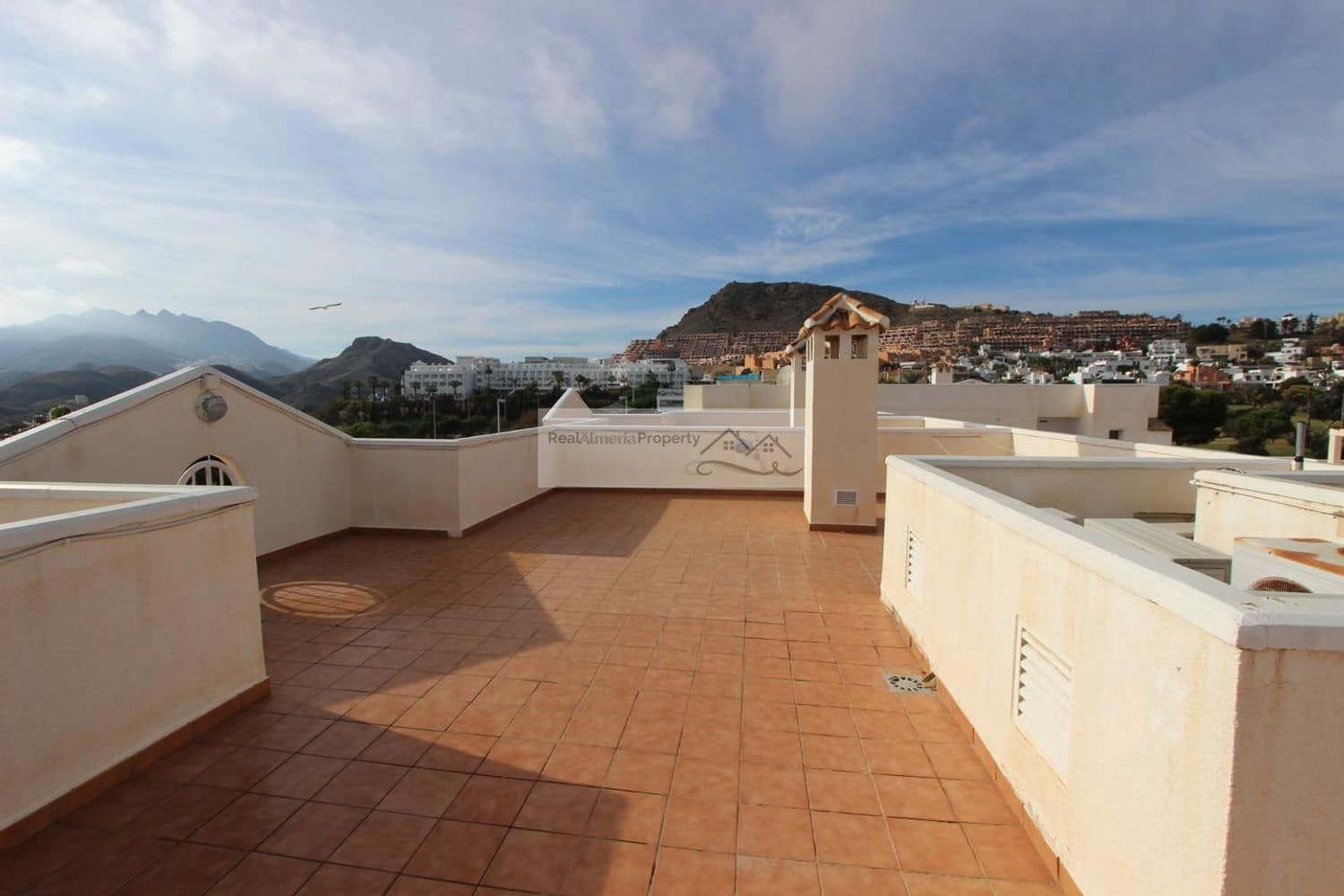 3 bedroom Flat for sale in Mojacar with pool garage - € 162,000 (Ref: 9471526)