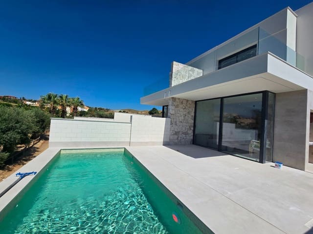 Casa de 3 habitaciones en Valle del Este, Vera en venta con piscina garaje - 289.000 € (Ref: 9471779)