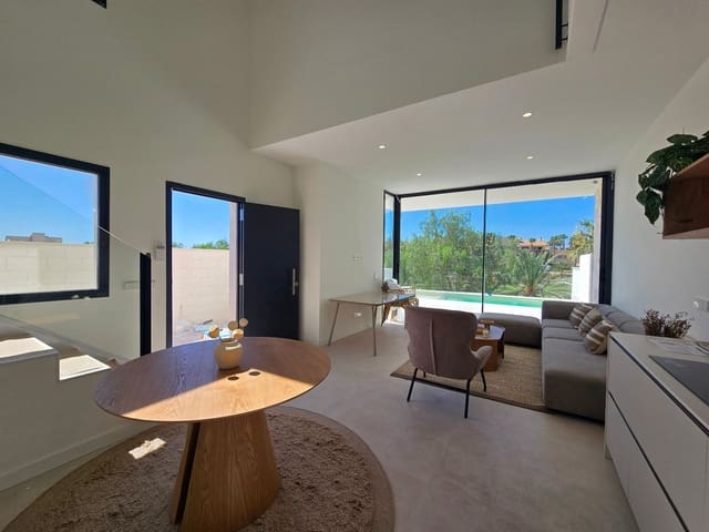 Casa de 3 habitaciones en Valle del Este, Vera en venta con piscina garaje - 289.000 € (Ref: 9471779)