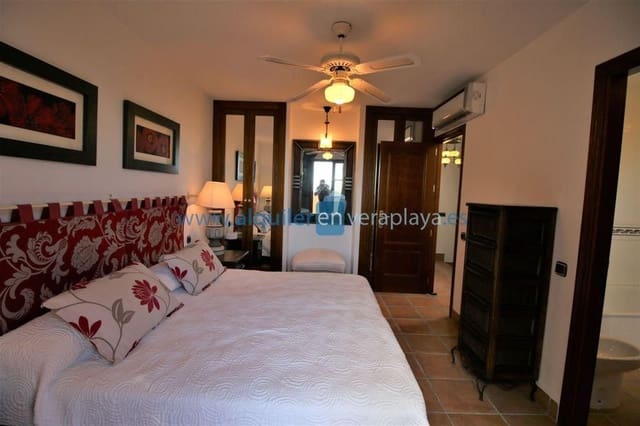 Ático de 2 habitaciones en Villaricos, Cuevas del Almanzora en venta con piscina garaje - 265.000 € (Ref: 9473172)