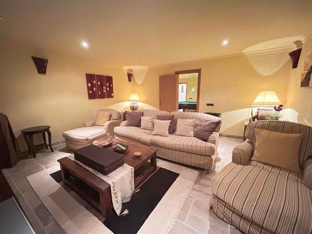 4 camera da letto Villa in vendita in Cuevas del Almanzora con piscina - 795.000 € (Rif: 9481670)