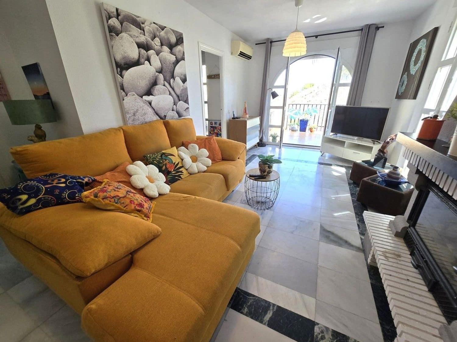 2 bedroom Flat for sale in Mojacar with pool garage - € 162,950 (Ref: 9487947)