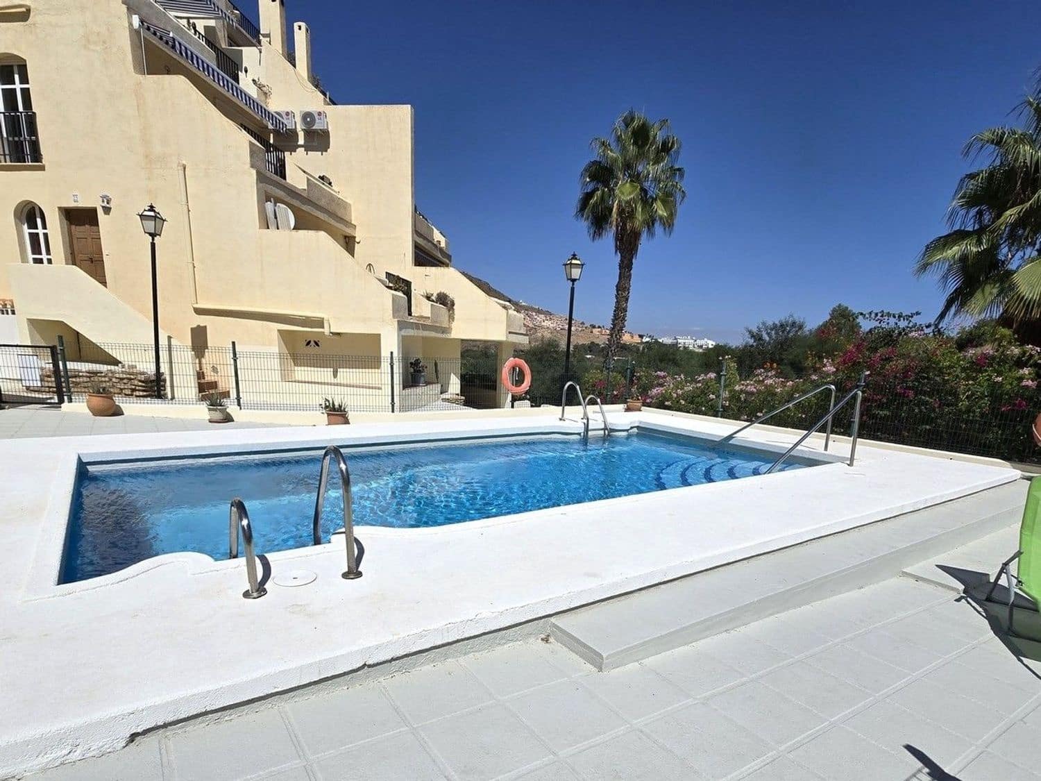 2 bedroom Flat for sale in Mojacar with pool garage - € 162,950 (Ref: 9487947)