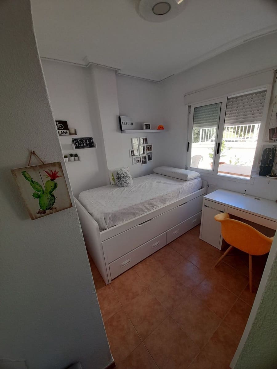 3 bedroom Flat for sale in Mojacar with pool - € 198,000 (Ref: 9487948)