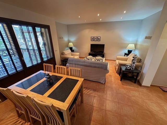 Piso de 2 habitaciones en Valle del Este, Vera en venta con piscina garaje - 140.000 € (Ref: 9494117)