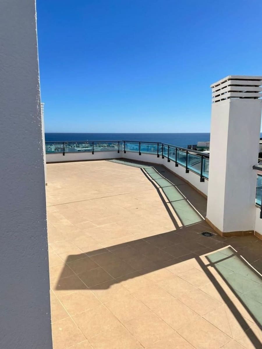 3 bedroom Penthouse for sale in Garrucha with pool garage - € 370,000 (Ref: 9494118)