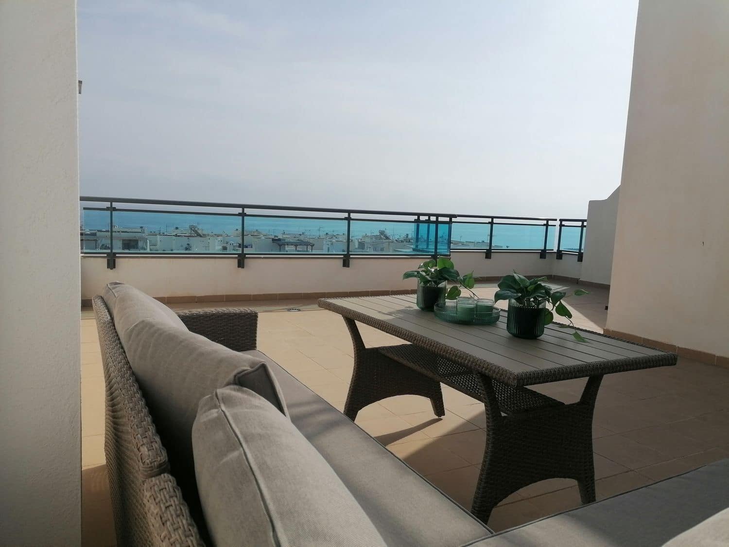 3 bedroom Penthouse for sale in Garrucha with pool garage - € 370,000 (Ref: 9494118)