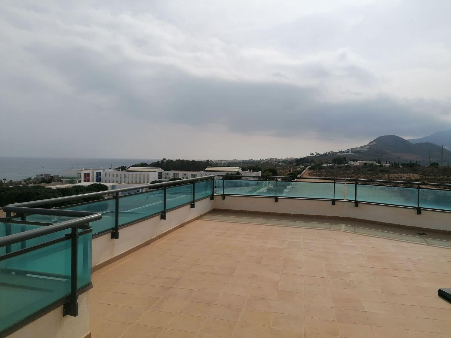 3 bedroom Penthouse for sale in Garrucha with pool garage - € 370,000 (Ref: 9494118)