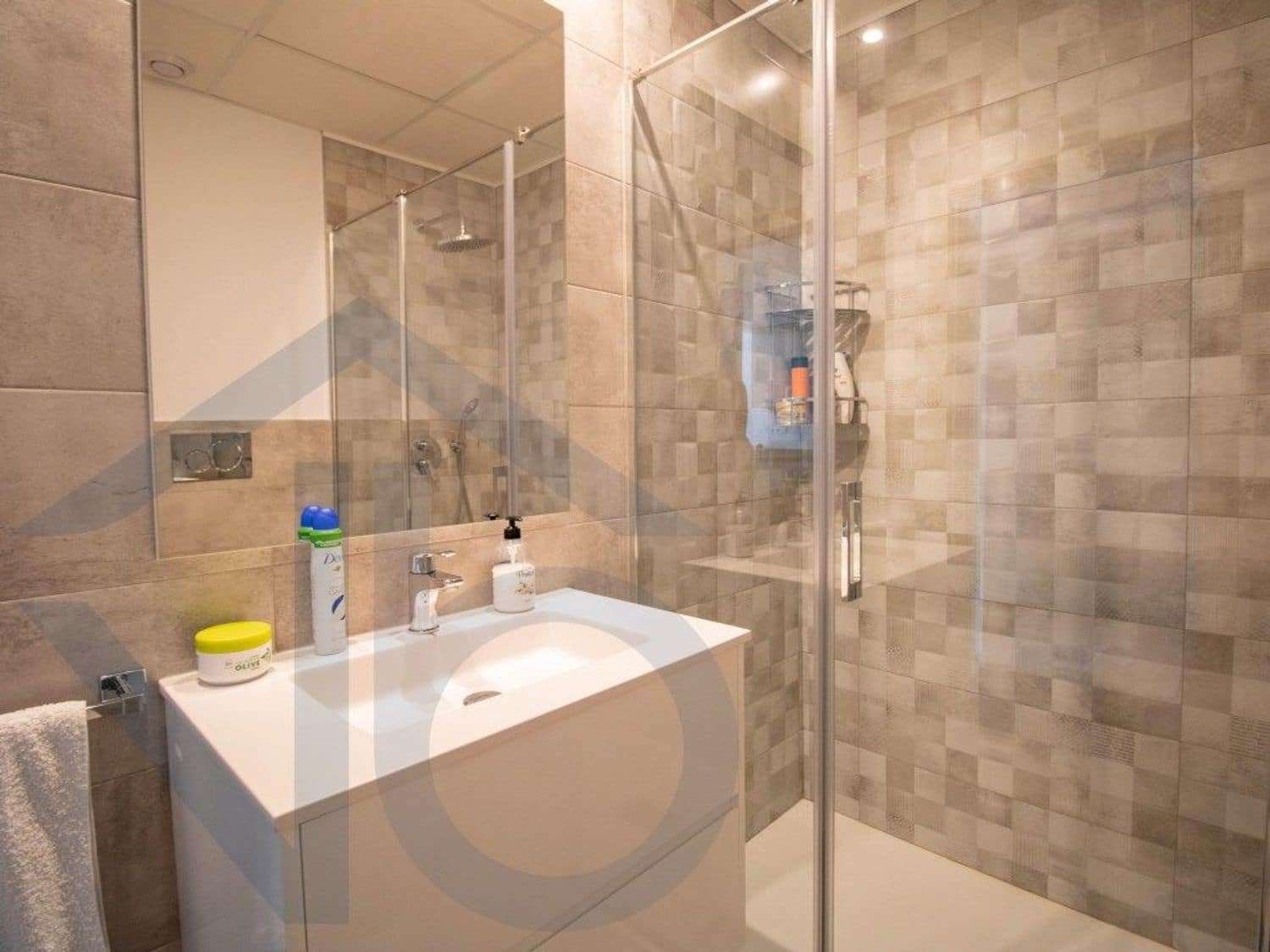 Piso de 2 habitaciones en San Juan de los Terreros en venta con piscina garaje - 490.000 € (Ref: 9496496)