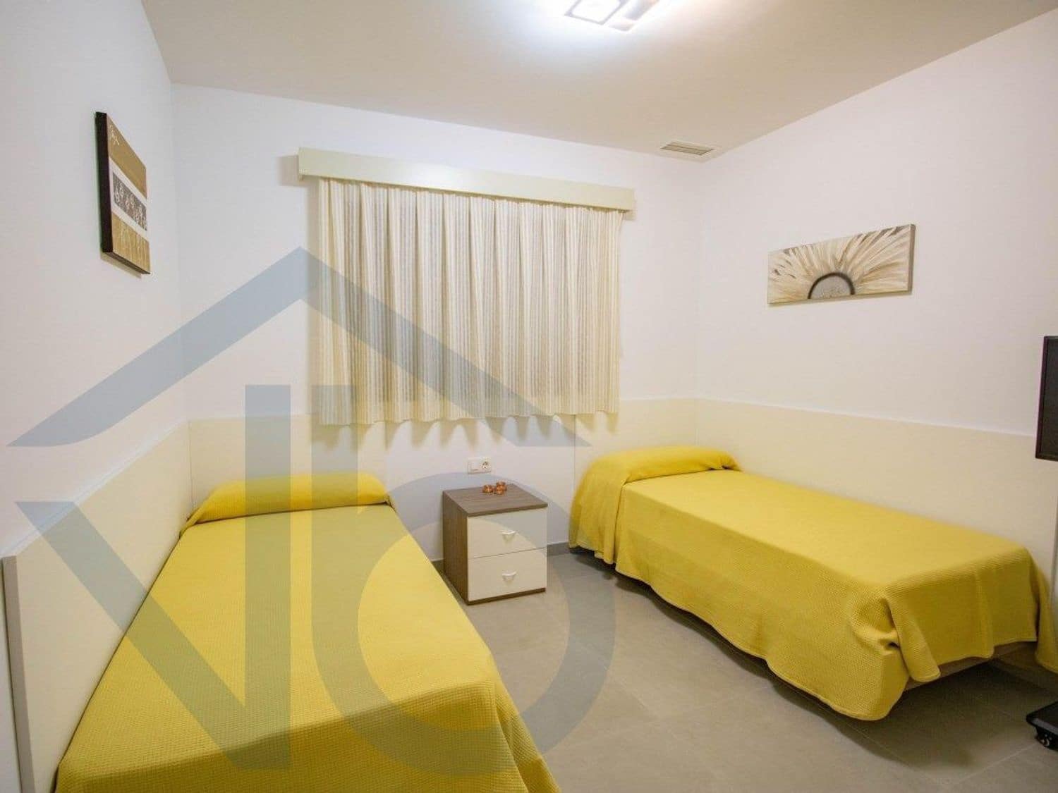 Piso de 2 habitaciones en San Juan de los Terreros en venta con piscina garaje - 490.000 € (Ref: 9496496)