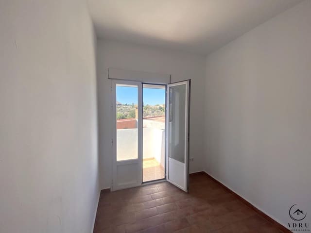 3 bedroom Townhouse for sale in Mojácar with garage - € 110,000 (Ref: 9496636)