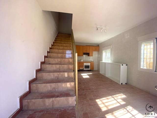 3 bedroom Townhouse for sale in Mojácar with garage - € 110,000 (Ref: 9496636)