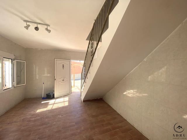 3 bedroom Townhouse for sale in Mojácar with garage - € 110,000 (Ref: 9496636)