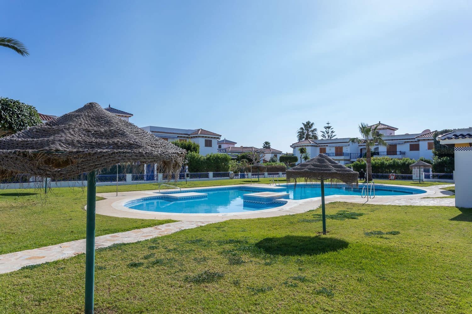 3 sypialnia Willa na sprzedaż w Vera z basenem garażem - 325 000 € (Ref: 9499498)