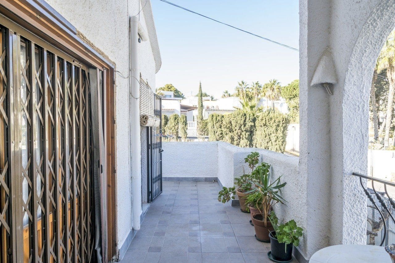 4 bedroom Villa for sale in Mojacar with pool - € 450,000 (Ref: 9503685)