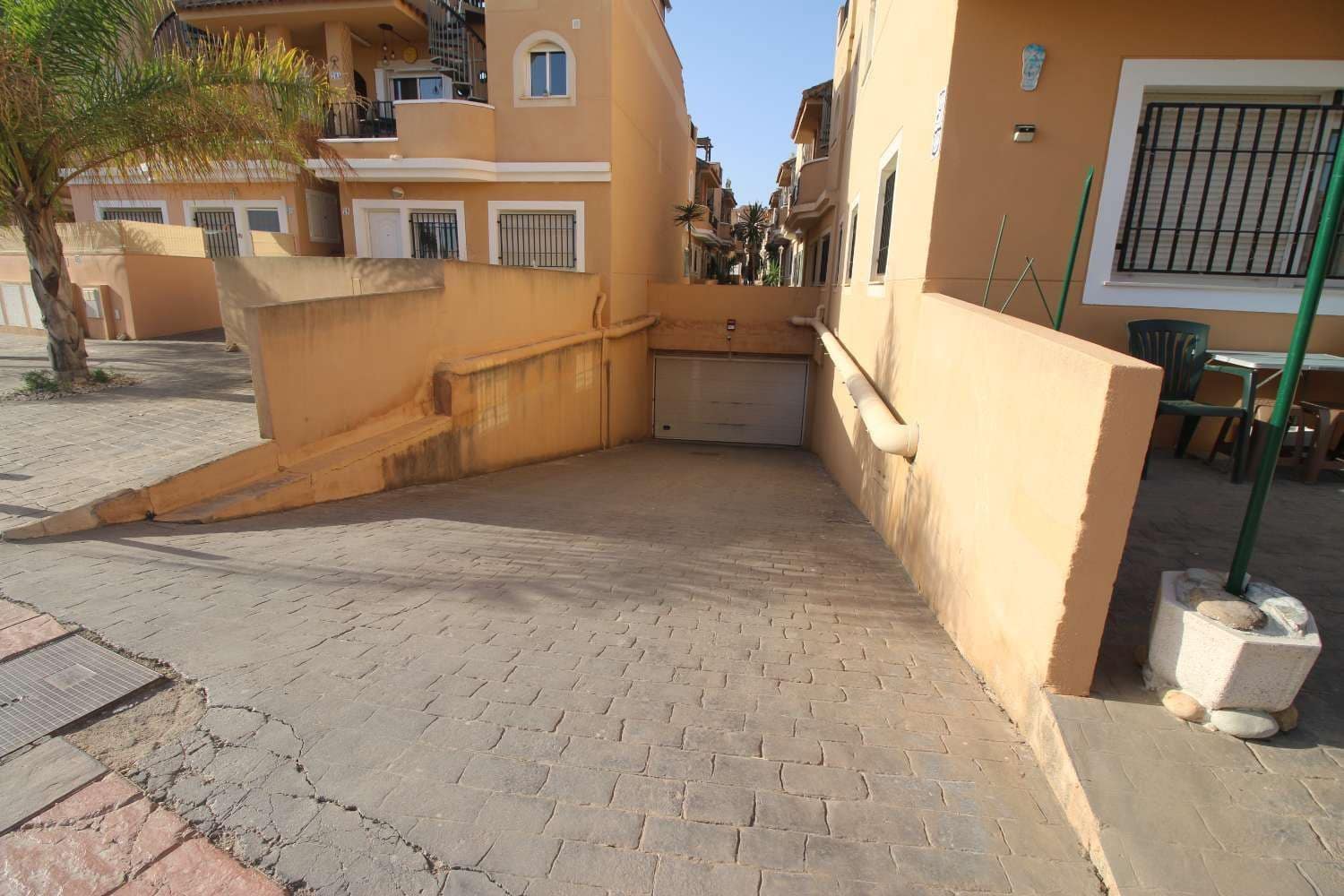 2 bedroom Flat for sale in Cuevas del Almanzora with pool garage - € 123,000 (Ref: 9506958)