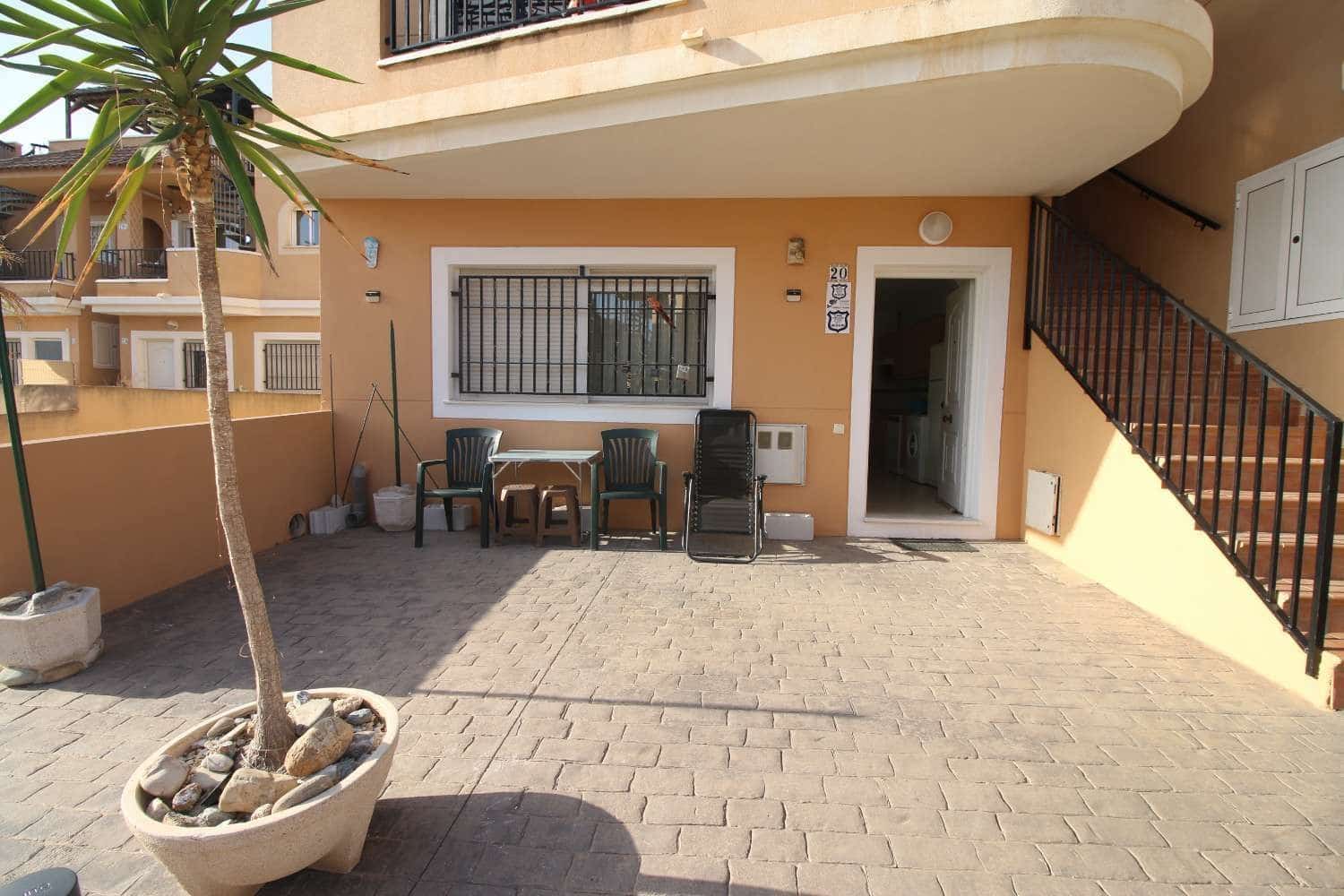 2 bedroom Flat for sale in Cuevas del Almanzora with pool garage - € 123,000 (Ref: 9506958)
