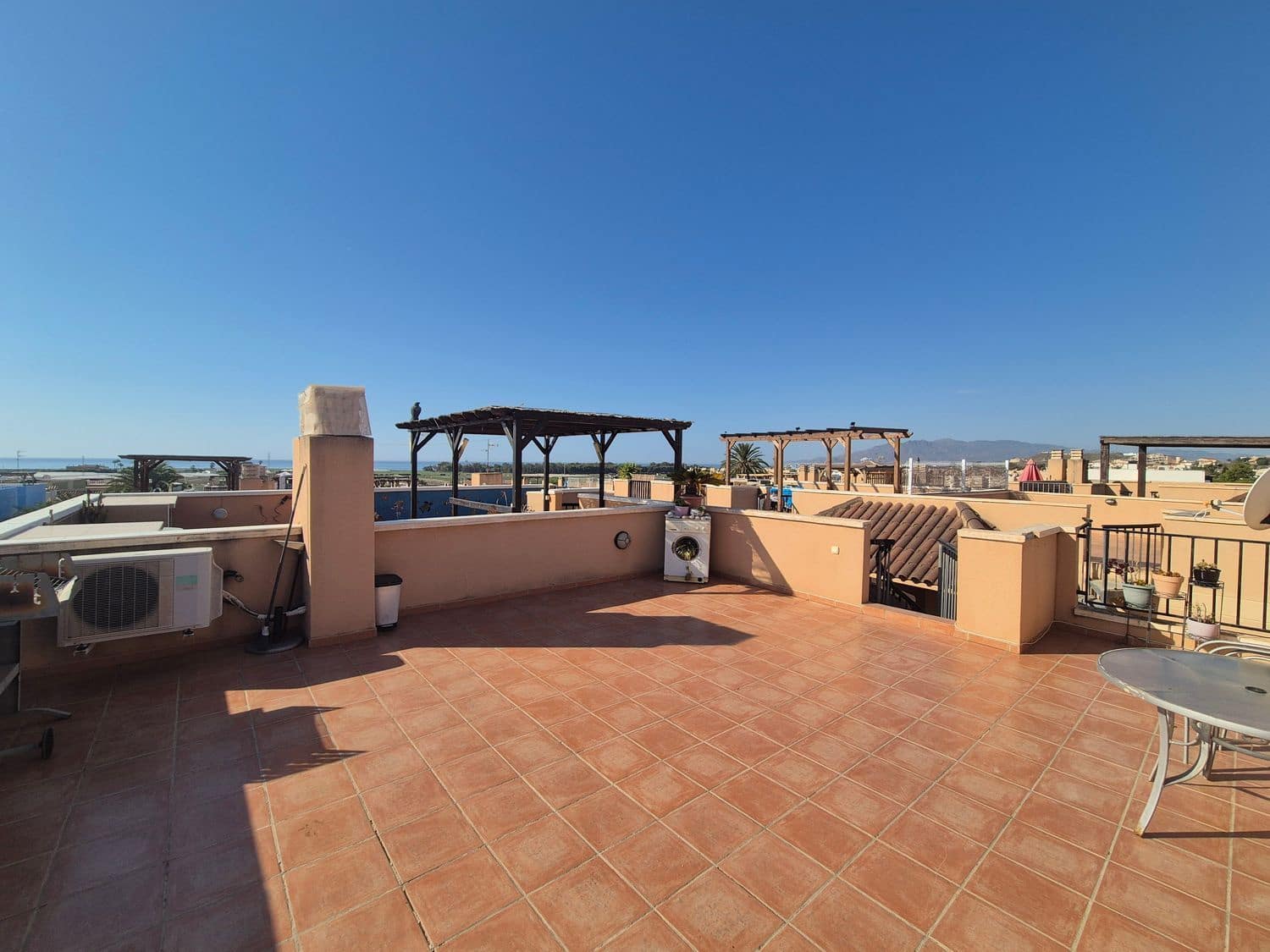 2 chambre Penthouse à vendre à Cuevas del Almanzora avec piscine garage - 126 000 € (Ref: 9517927)