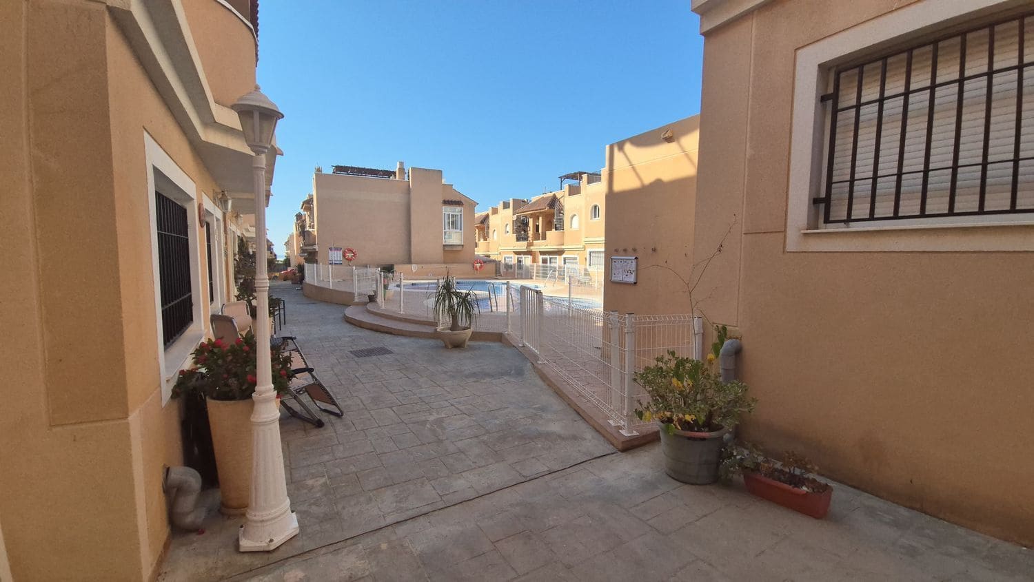 2 chambre Penthouse à vendre à Cuevas del Almanzora avec piscine garage - 126 000 € (Ref: 9517927)