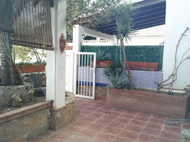 Casa de 3 habitaciones en Mojácar en venta con piscina garaje - 219.000 € (Ref: 9523469)