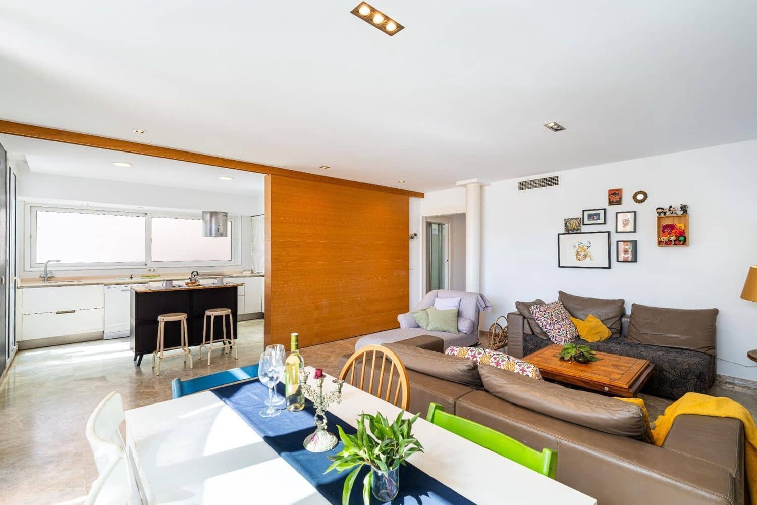 6 soveværelse Villa til salg i Almeria by med garage - € 660.000 (Ref: 9524675)