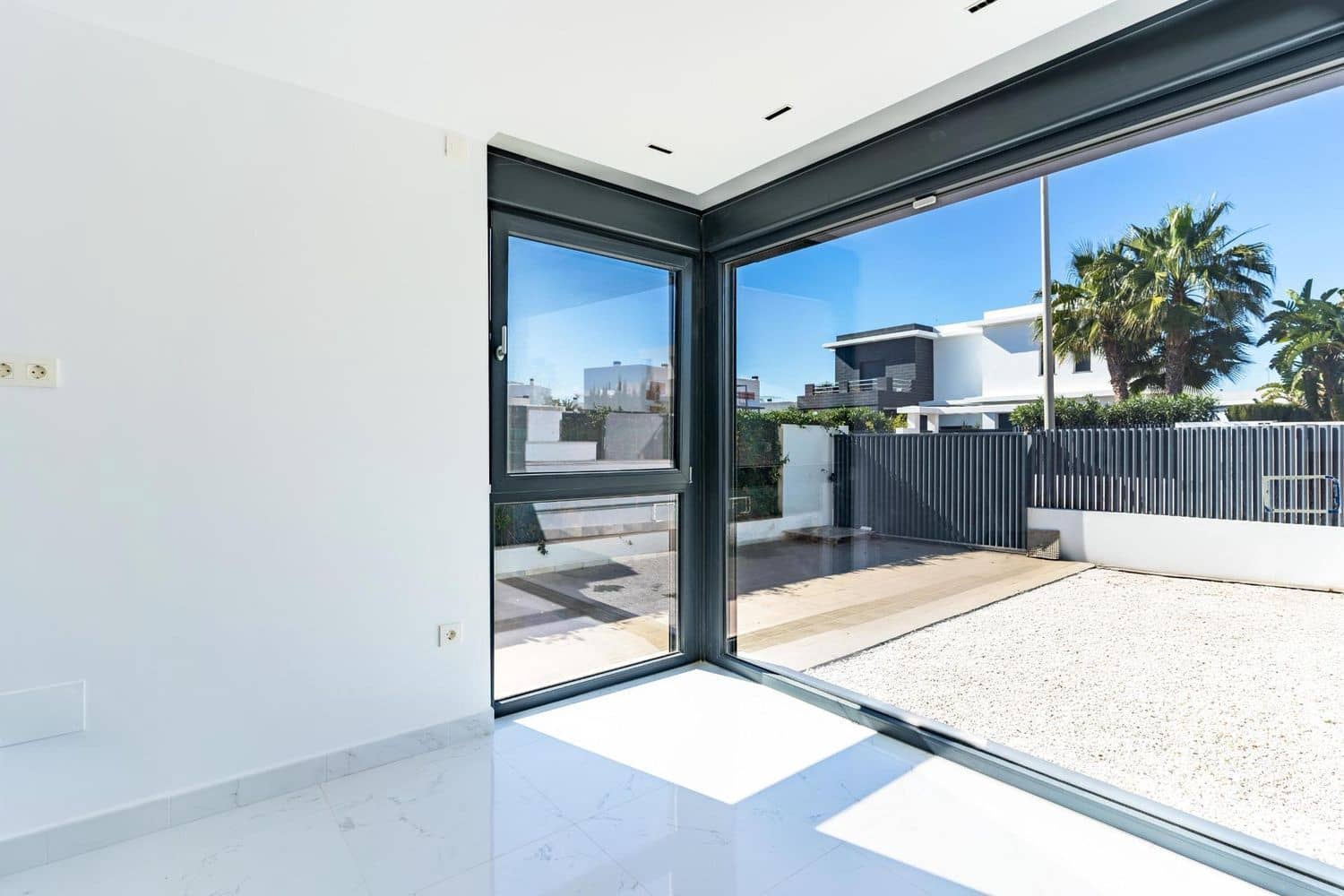 4 bedroom Villa for sale in Vera with pool garage - € 775,000 (Ref: 9525338)