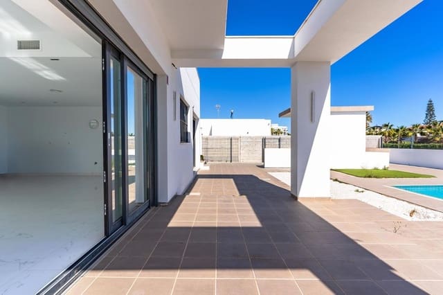 4 bedroom Villa for sale in El Playazo, Vera with pool garage - € 775,000 (Ref: 9525338)