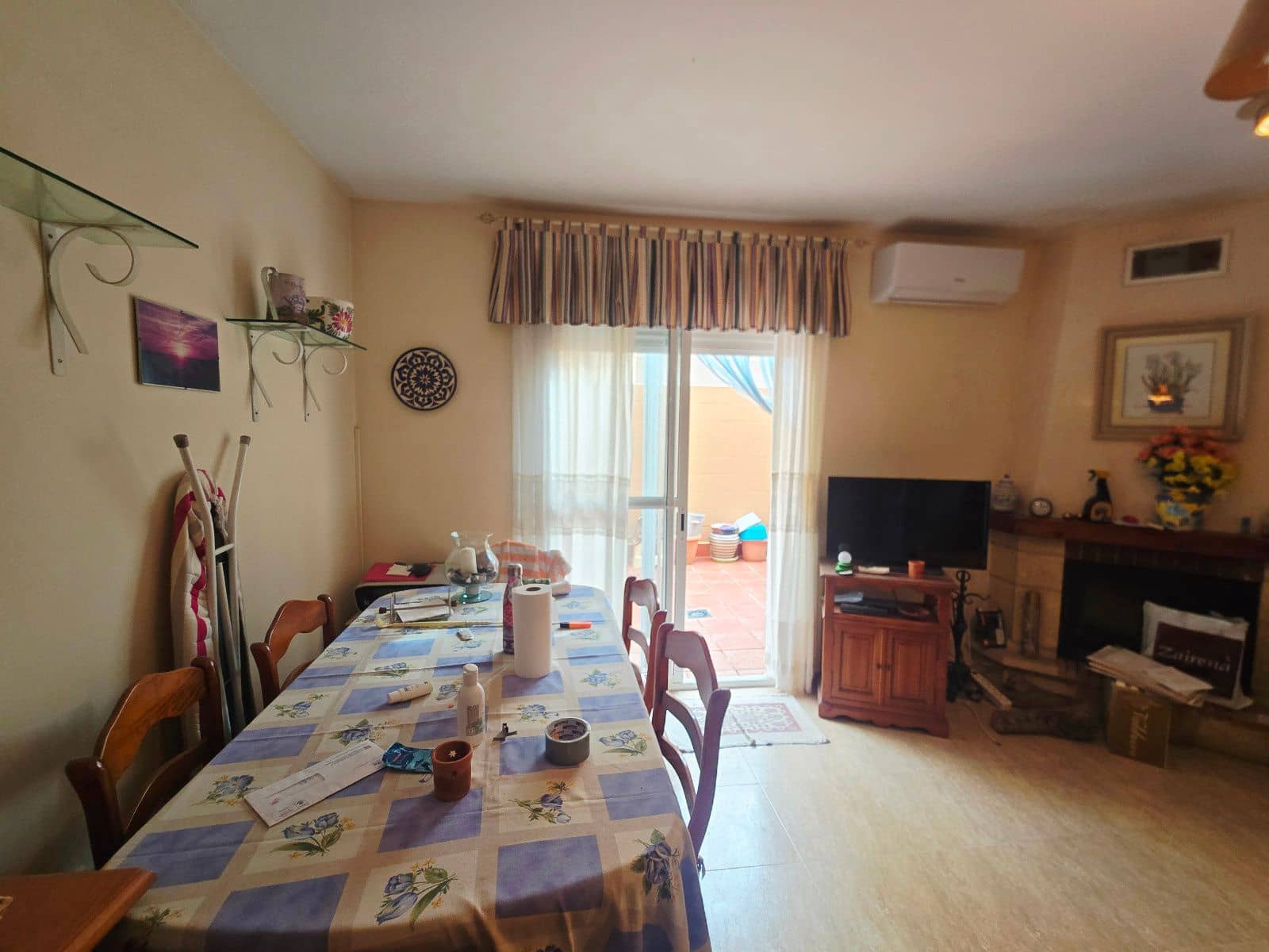 3 soveværelse Byhus til salg i Almeria by med garage - € 298.000 (Ref: 9529065)